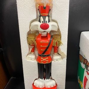 Sylvester and Tweety nutcracker!